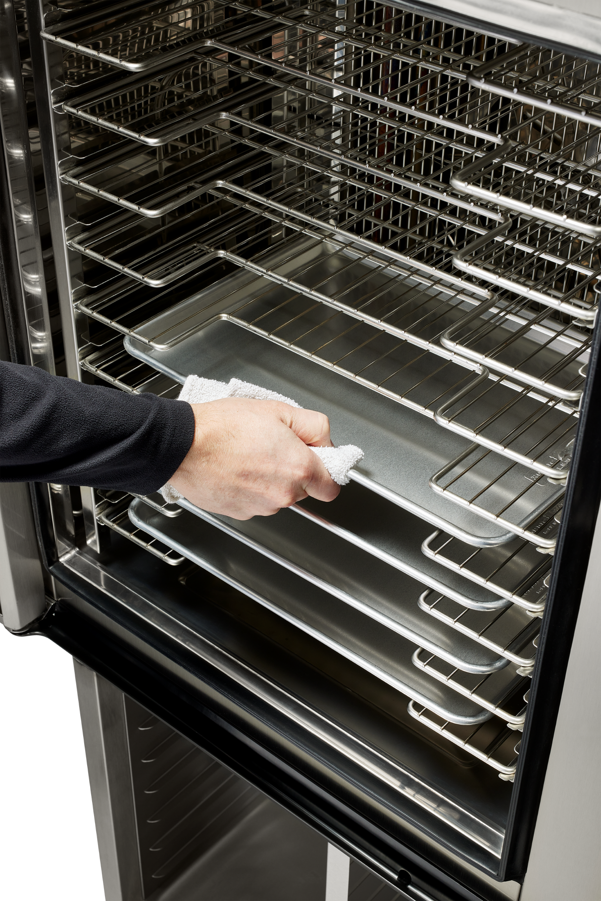 Vulcan TCM-101E-208/240 36 Inch Electric Combi Oven with Touch Control