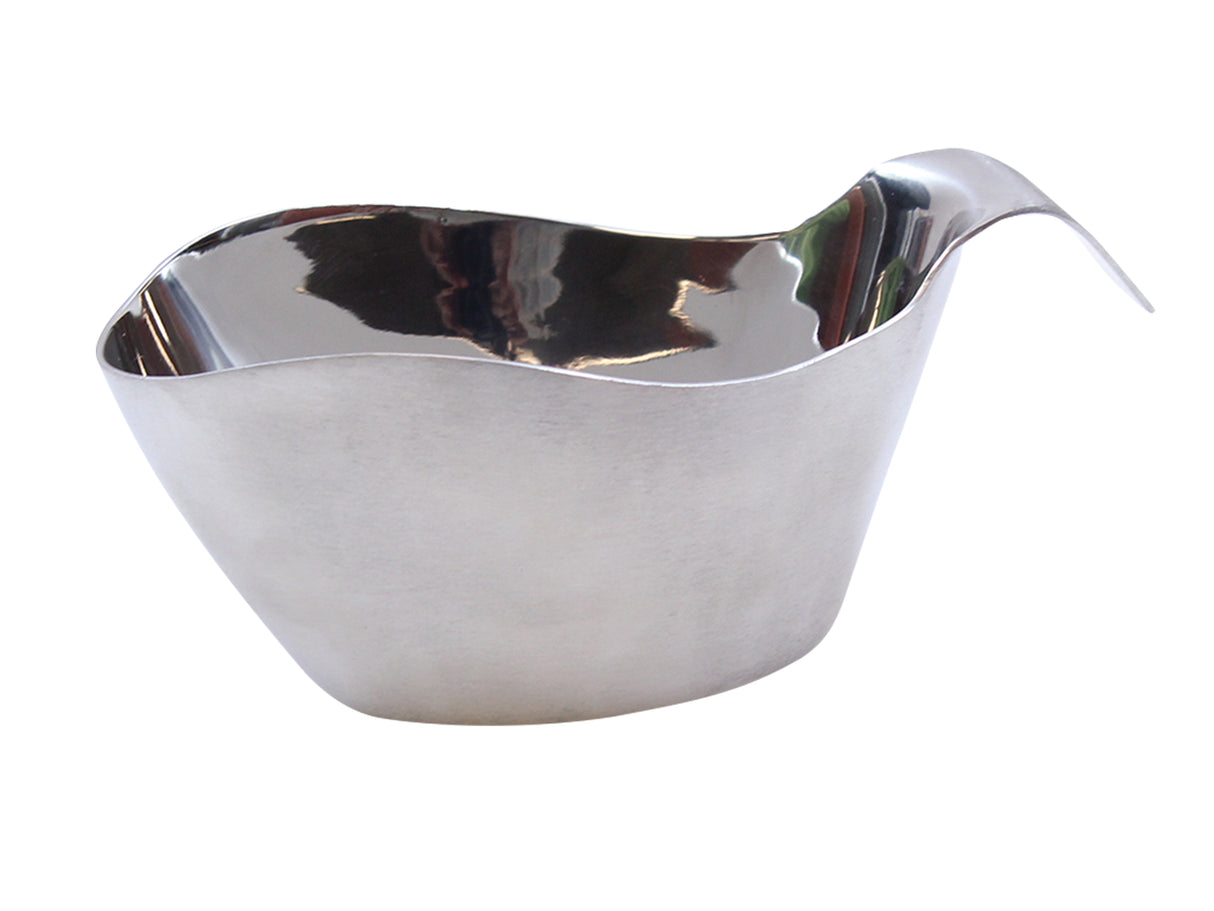 A shiny, modern stainless steel gravy boat with smooth, wavy edges and a long, upward-curved spout. Its reflective surface shows distorted reflections, and the curved handle at the back ensures easy pouring. Dishwasher safe for effortless cleanup.