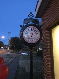 Songwriting Duo Opens Pizzaria