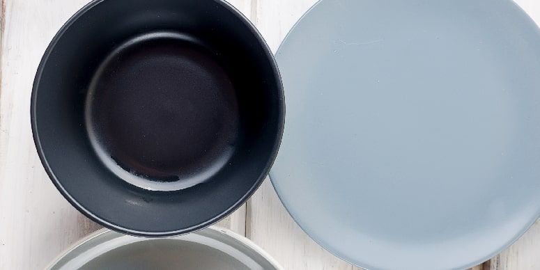 What is Melamine Dinnerware