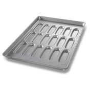Chicago Metallic 42435 EPAN® Hot Dog Bun Pan 17-11/16" X 25-11/16" X 1-5/8" (18) 6" X 2-1/16" Compartments