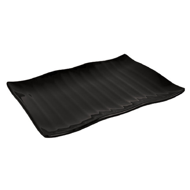 BauscherHepp TB9053 Wavy Platter 11-4/5" X 8-1/4" Rectangular