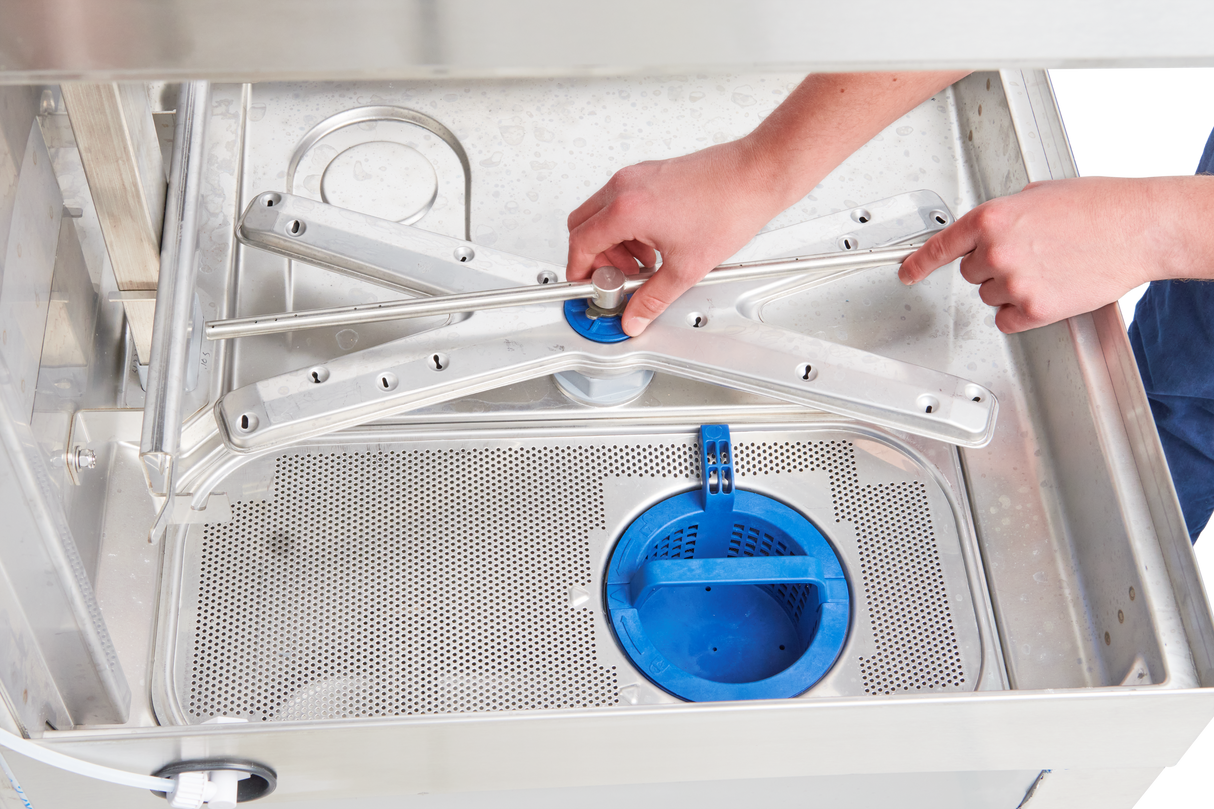 Hobart AM16SCB-16 Dishwasher 24 Inch Chemical Sanitizing Electric Stainless Steel with Touchscreen Controls