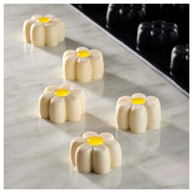 JB Prince MA413 Daisy Mold 11.81"W X 15.74"D (30) Forms