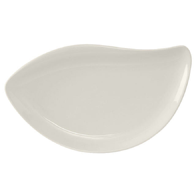 Tuxton AMU-651 Leaf Platter 15-1/4" X 8-3/4" Microwave & Dishwasher Safe