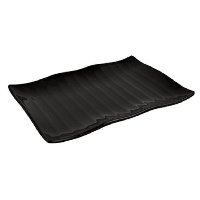 BauscherHepp TB90553 Curved Wavy Platter 10-1/5"L X 9-7/10"W X 1-1/2"H Rectangular